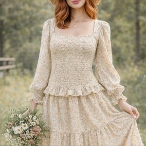 XXL Cream Floral Long Sleeve Top • Smocked Cottagecore Boho Romance Prairie